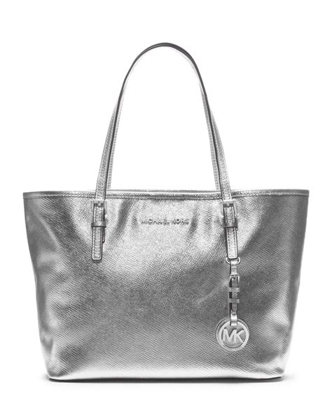 sac jet set travel tote michael kors|michael kors jet set silver.